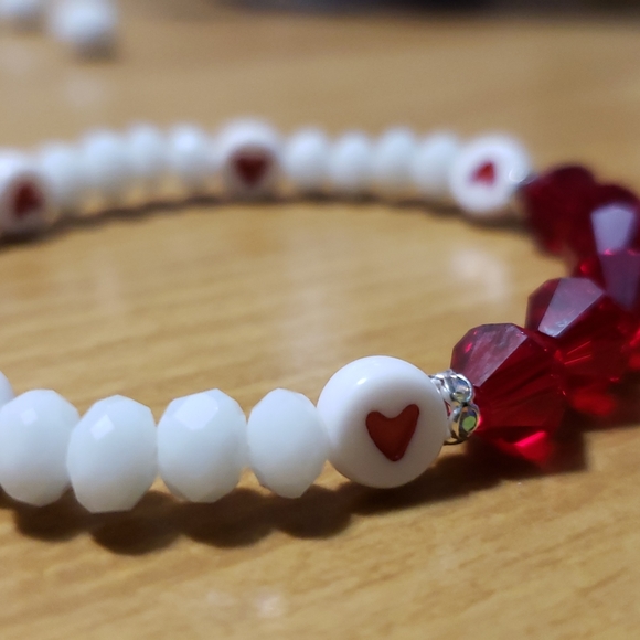 Handmade jewelry - Picture 1 of 8